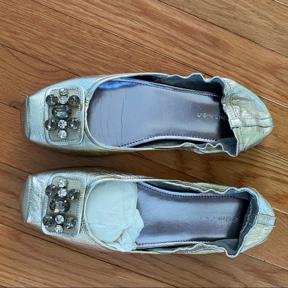 Women’s Flats
